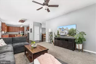 15109 Anacortes Trail, Gainesville, VA 20155 - Photo 16