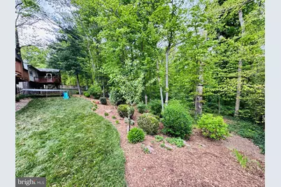 12525 Hedges Run Drive, Woodbridge, VA 22192 - Photo 4
