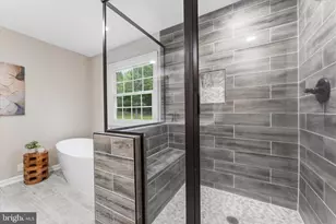 8047 Counselor Rd, Manassas, VA 20112 - Photo 26
