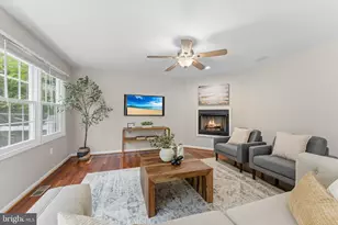 8047 Counselor Rd, Manassas, VA 20112 - Photo 16
