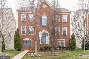 12582 Stone Lined Cir, Woodbridge, VA 22192 - Photo 1