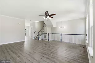 17514 Denali Pl, Dumfries, VA 22025 - Photo 8
