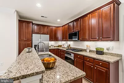 14557 Barkham Drive #296A, Woodbridge, VA 22191 - Photo 8