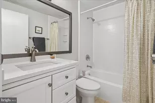 15923 Fairway Dr, Dumfries, VA 22025 - Photo 18