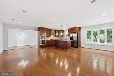 7700 Strasburg Street, Manassas, VA 20109 - Photo 6