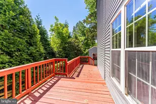 15045 Holleyside Dr, Dumfries, VA 22025 - Photo 40