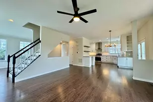 12434 Iona Sound Dr, Bristow, VA 20136 - Photo 10