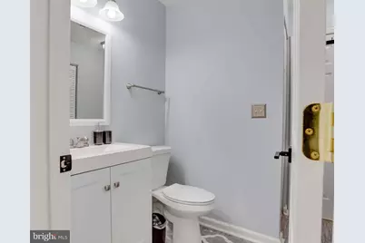 1049 Gardenview Loop #201, Woodbridge, VA 22191 - Photo 4
