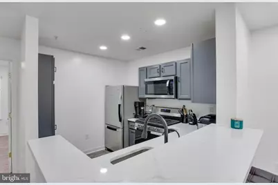 1049 Gardenview Loop #201, Woodbridge, VA 22191 - Photo 16