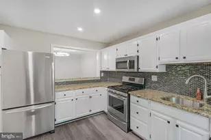 12014 Cardamom Dr, Woodbridge, VA 22192 - Photo 4