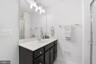 14760 Malloy Ct, Woodbridge, VA 22191 - Photo 16