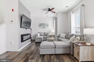 14640 Shelford Way, Gainesville, VA 20155 - Photo 12