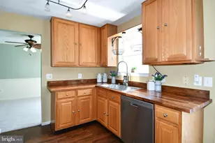 5959 Reaves Ln, Woodbridge, VA 22193 - Photo 8