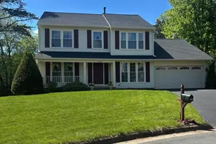 8065 Crimson Leaf Ct, Gainesville, VA 20155 - Photo 1