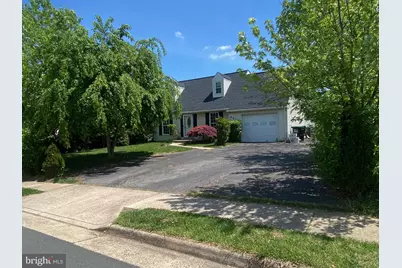 5815 Riverside Drive, Woodbridge, VA 22193 - Photo 2