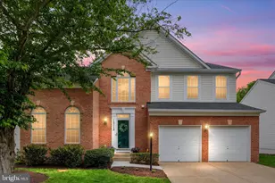 13112 Bigleaf Maple Ct, Gainesville, VA 20155 - Photo 1
