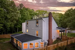 13822 Rockford Ct, Woodbridge, VA 22193 - Photo 4