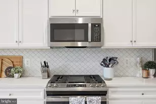 4510 Dl Crk Wy, Woodbridge, VA 22193 - Photo 20