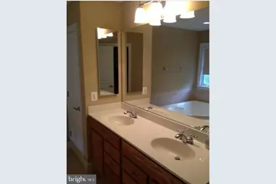 3650 Thomasson Crossing Drive, Triangle, VA 22172 - Photo 6