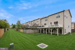 6815 William White Way, Haymarket, VA 20169 - Photo 2