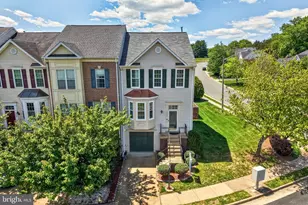 9000 Falcon Glen Ct, Bristow, VA 20136 - Photo 4