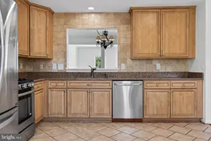 9000 Falcon Glen Ct, Bristow, VA 20136 - Photo 16
