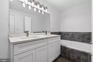 9000 Falcon Glen Ct, Bristow, VA 20136 - Photo 28