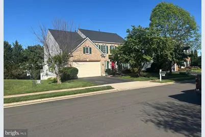 6519 Debhill Lane, Gainesville, VA 20155 - Photo 2