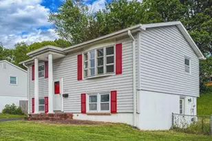 4413 Kenwood Dr, Woodbridge, VA 22193 - Photo 4
