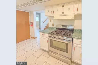 4413 Kenwood Drive, Woodbridge, VA 22193 - Photo 24