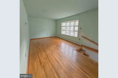 4413 Kenwood Drive, Woodbridge, VA 22193 - Photo 8