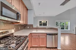 11117 Wortham Crest Cir, Manassas, VA 20109 - Photo 10