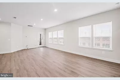 1601 Potomac Shores Parkway #401, Dumfries, VA 22026 - Photo 10