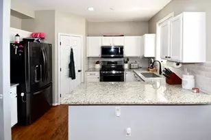 11627 Nellings Pl, Woodbridge, VA 22192 - Photo 10