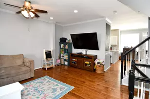 11627 Nellings Pl, Woodbridge, VA 22192 - Photo 8