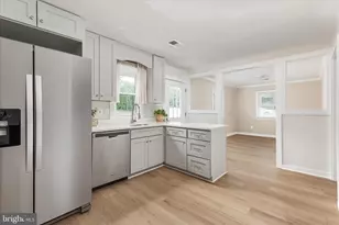 14013 Glenkirk Rd, Gainesville, VA 20155 - Photo 8