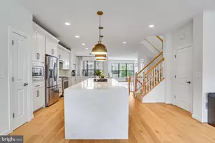 7938 Turtle Crk Cir, Gainesville, VA 20155 - Photo 22