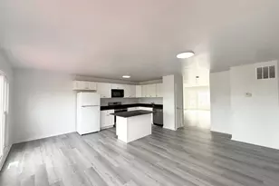 16848 Winston Ln, Woodbridge, VA 22191 - Photo 4