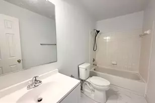 16848 Winston Ln, Woodbridge, VA 22191 - Photo 16