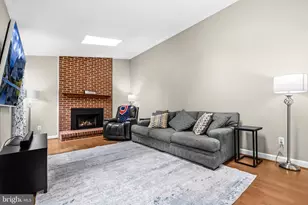 3660 Thomasson Crossing Dr, Triangle, VA 22172 - Photo 22