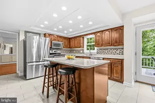 3660 Thomasson Crossing Dr, Triangle, VA 22172 - Photo 8