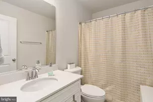 17755 Kingfisher Isle Rd, Dumfries, VA 22026 - Photo 22