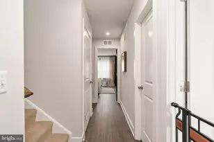 17755 Kingfisher Isle Rd, Dumfries, VA 22026 - Photo 20