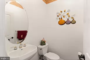 12850 Victory Lakes Loop, Bristow, VA 20136 - Photo 24