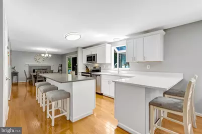 8085 Gracie Drive, Manassas, VA 20112 - Photo 12