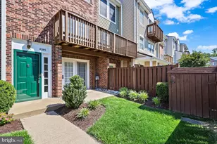 4045 Chetham Wy, Woodbridge, VA 22192 - Photo 2