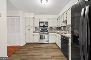 4045 Chetham Wy, Woodbridge, VA 22192 - Photo 12