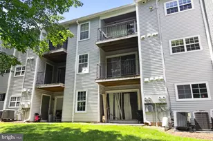 12227 Stevenson Ct, Woodbridge, VA 22192 - Photo 6