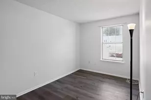 12227 Stevenson Ct, Woodbridge, VA 22192 - Photo 10