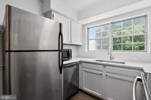 12227 Stevenson Ct, Woodbridge, VA 22192 - Photo 18